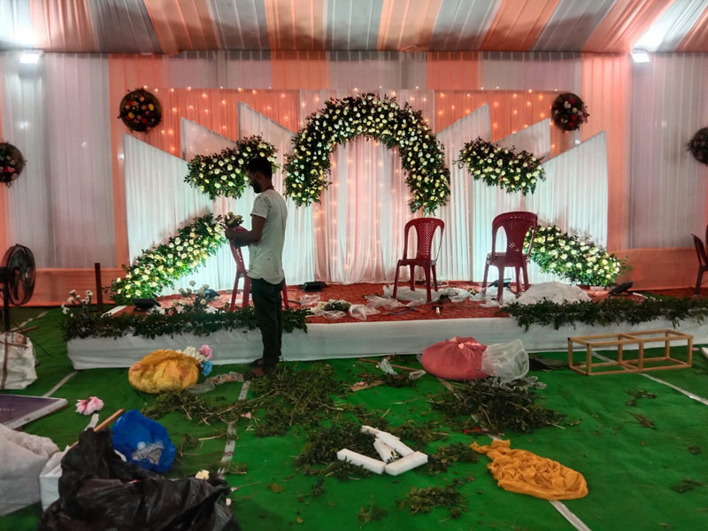 Bed of Flowers wedding planner decoration
