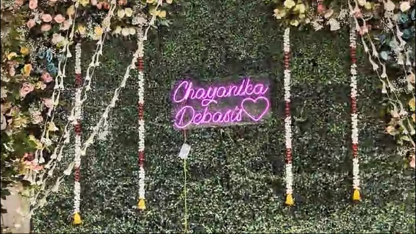 Bed of Flowers wedding planner decoration