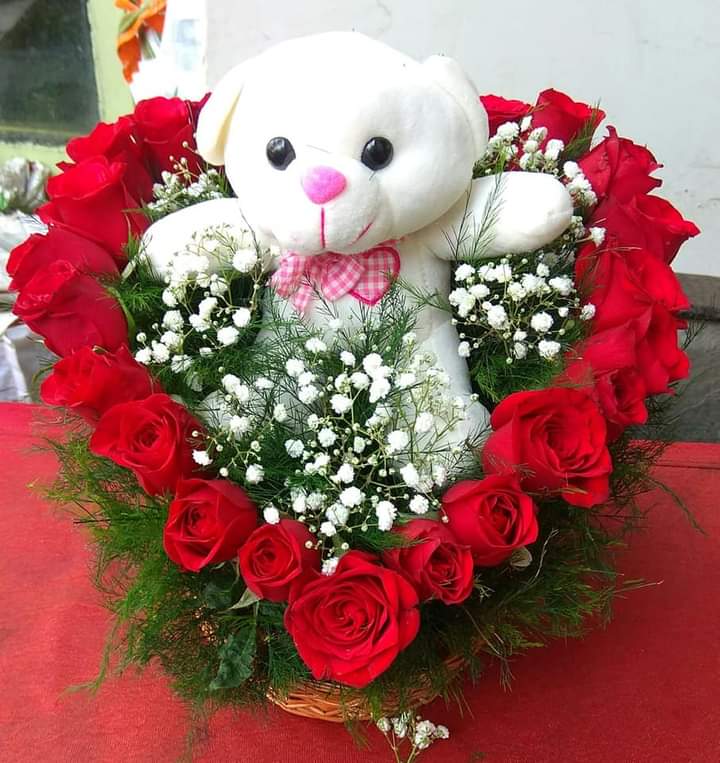 Bed of Flowers Party Decoration