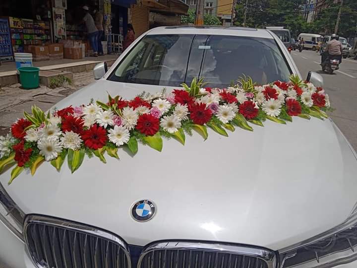 Bed of Flowers Party Decoration