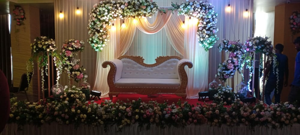 Wedding Decoration in Guwahati-bed of flowers